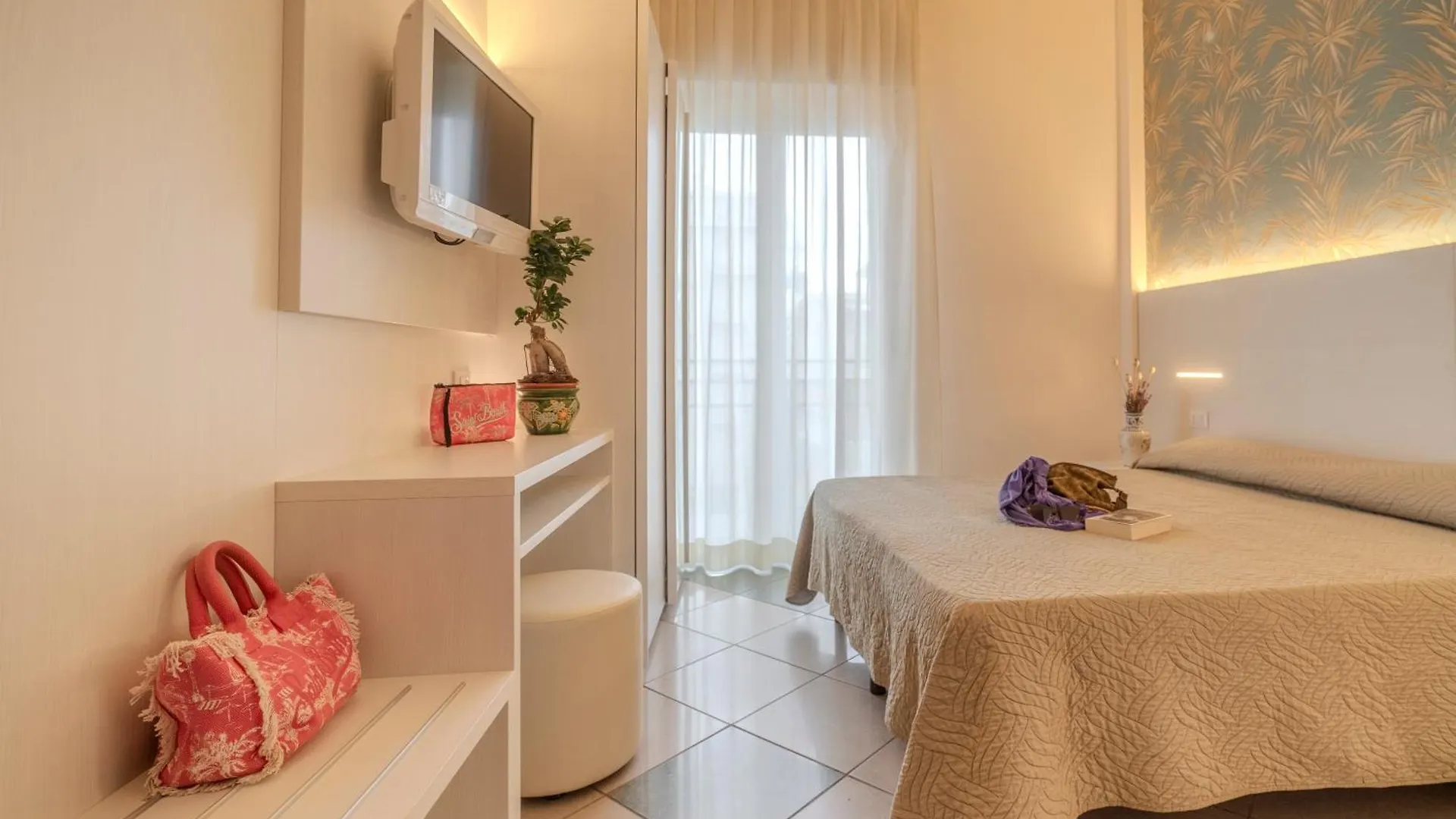 Hotel Faber Rimini 3*,
